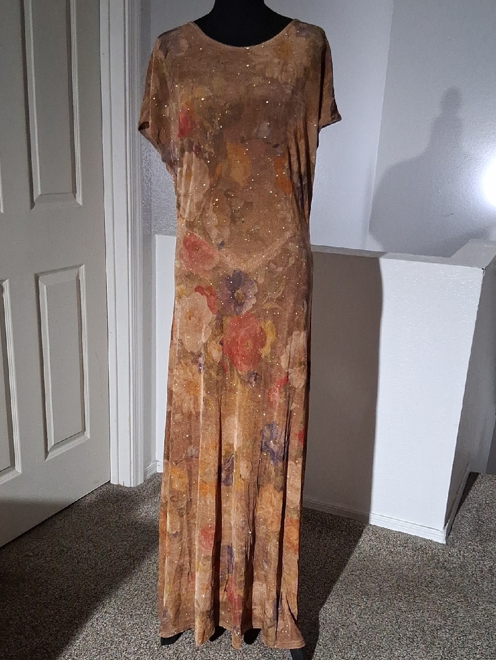 Jeffrey & Dara Bodycon Thick Shimmer Gold Evening Gown